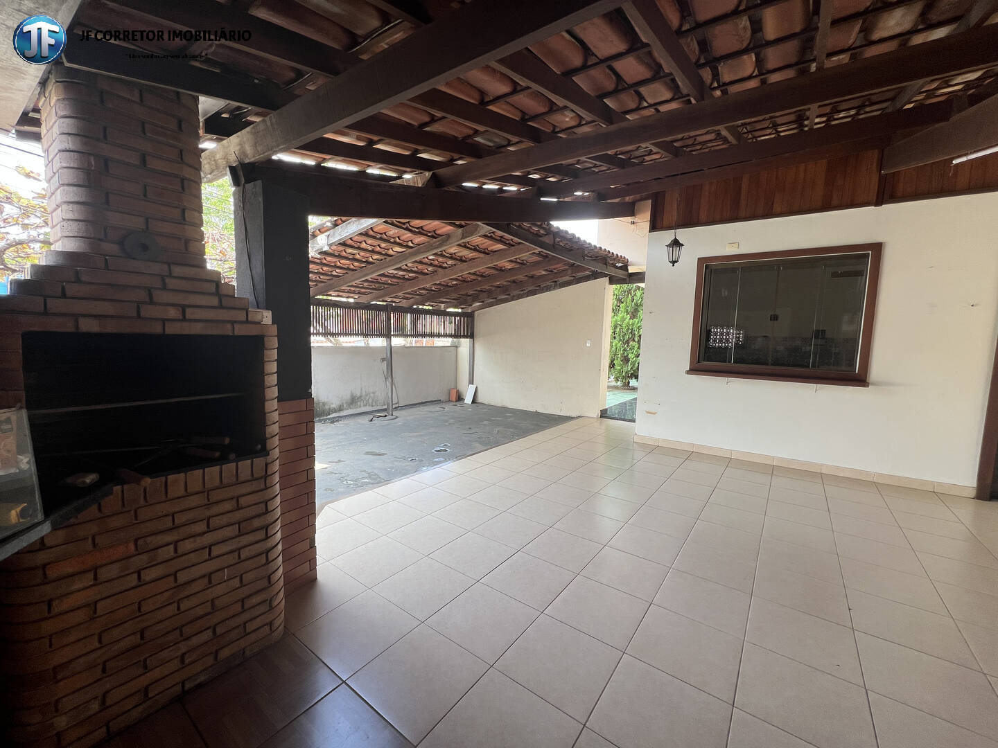 Casa à venda com 4 quartos, 360m² - Foto 15