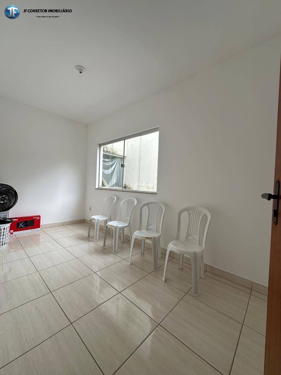 Apartamento à venda com 2 quartos, 78m² - Foto 2