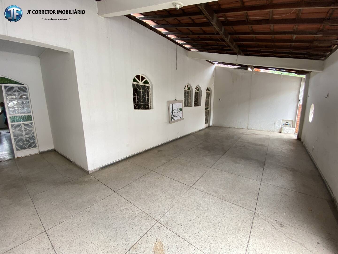 Casa à venda com 3 quartos, 250m² - Foto 10