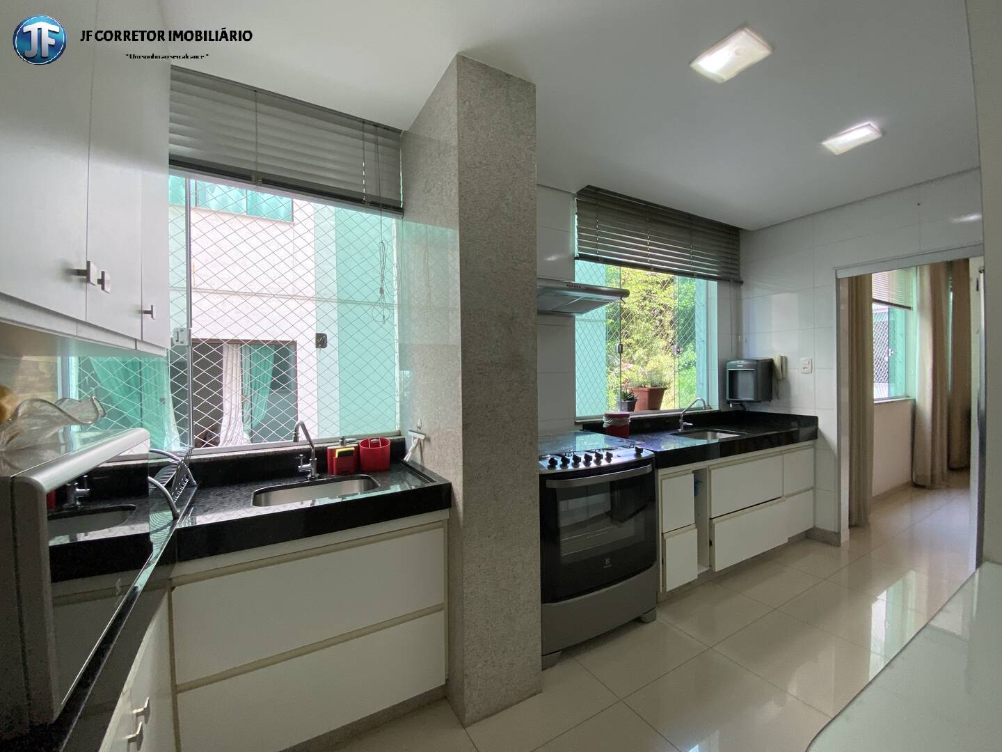 Apartamento à venda com 3 quartos, 175m² - Foto 7