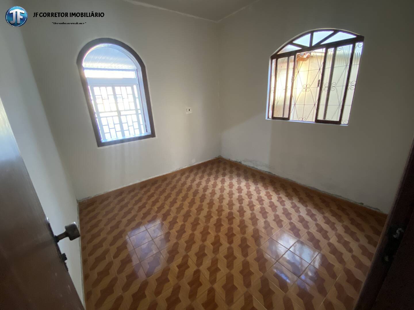 Casa à venda com 3 quartos, 183m² - Foto 4