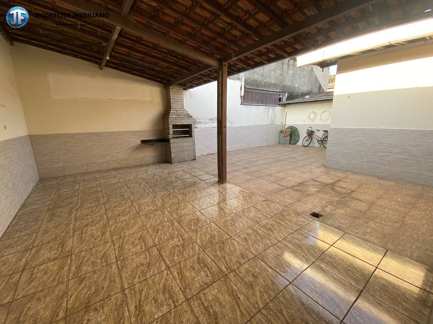 Casa à venda com 3 quartos, 183m² - Foto 14