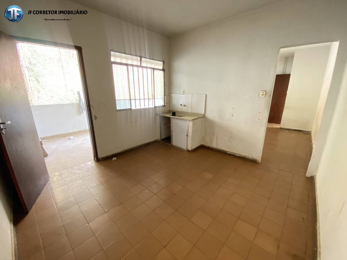 Casa à venda com 3 quartos, 360m² - Foto 10