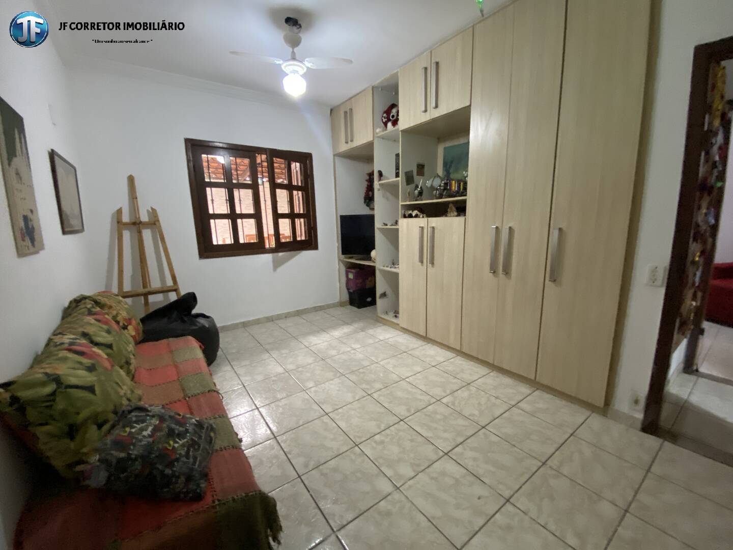 Casa à venda com 3 quartos, 253m² - Foto 12