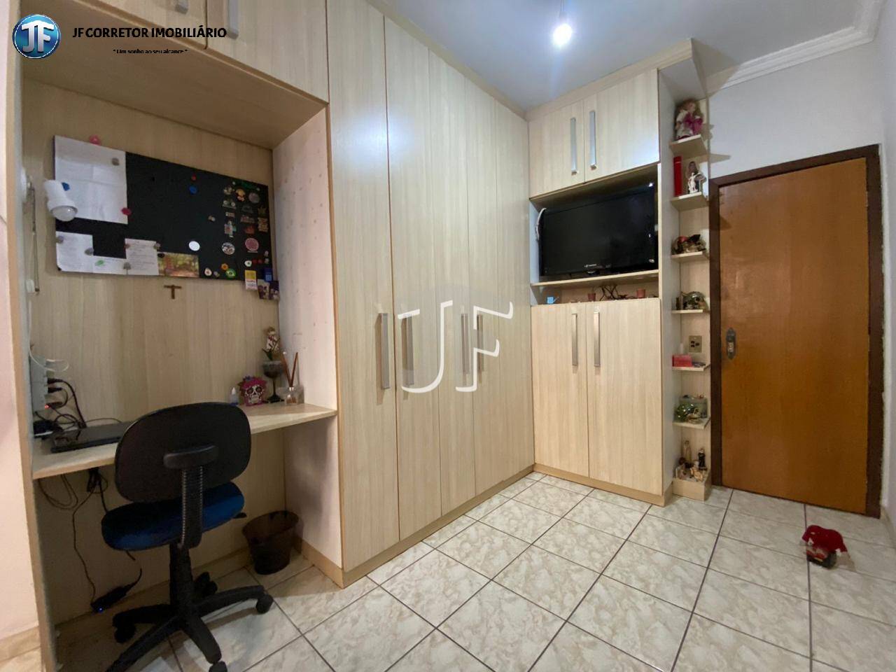 Casa à venda com 3 quartos, 253m² - Foto 28