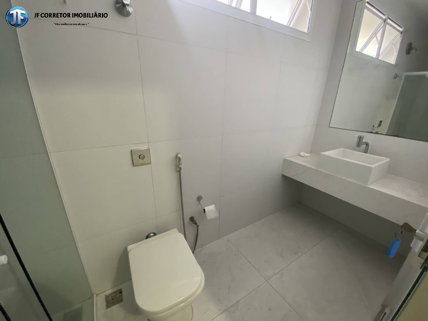 Casa à venda com 3 quartos, 270m² - Foto 16