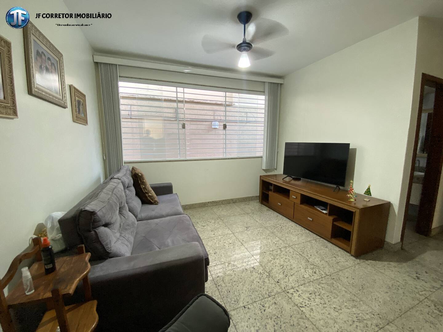 Casa à venda com 4 quartos, 250m² - Foto 10