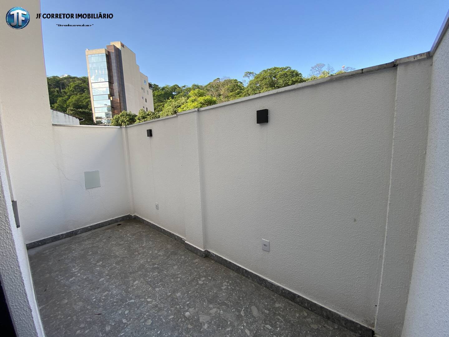 Apartamento à venda com 2 quartos, 98m² - Foto 4