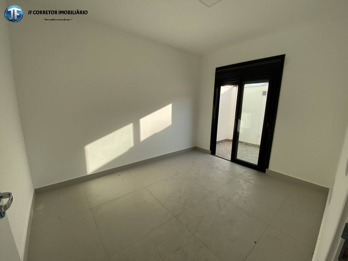 Apartamento à venda com 2 quartos, 98m² - Foto 5