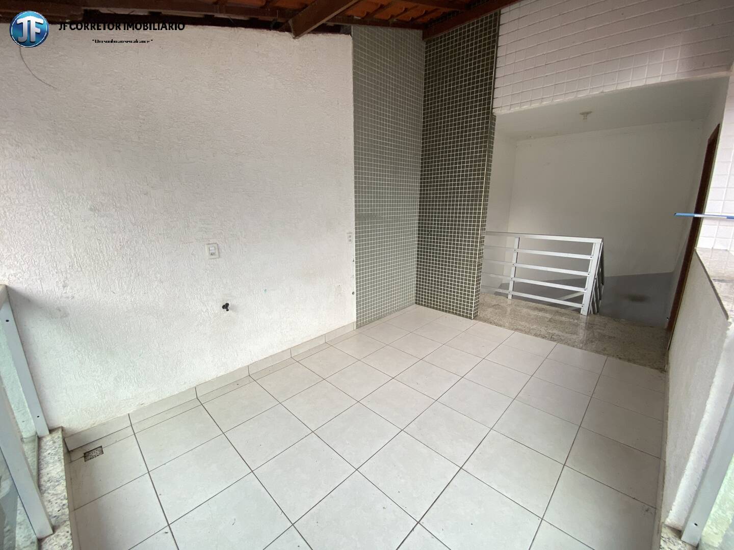 Casa à venda com 2 quartos, 100m² - Foto 15