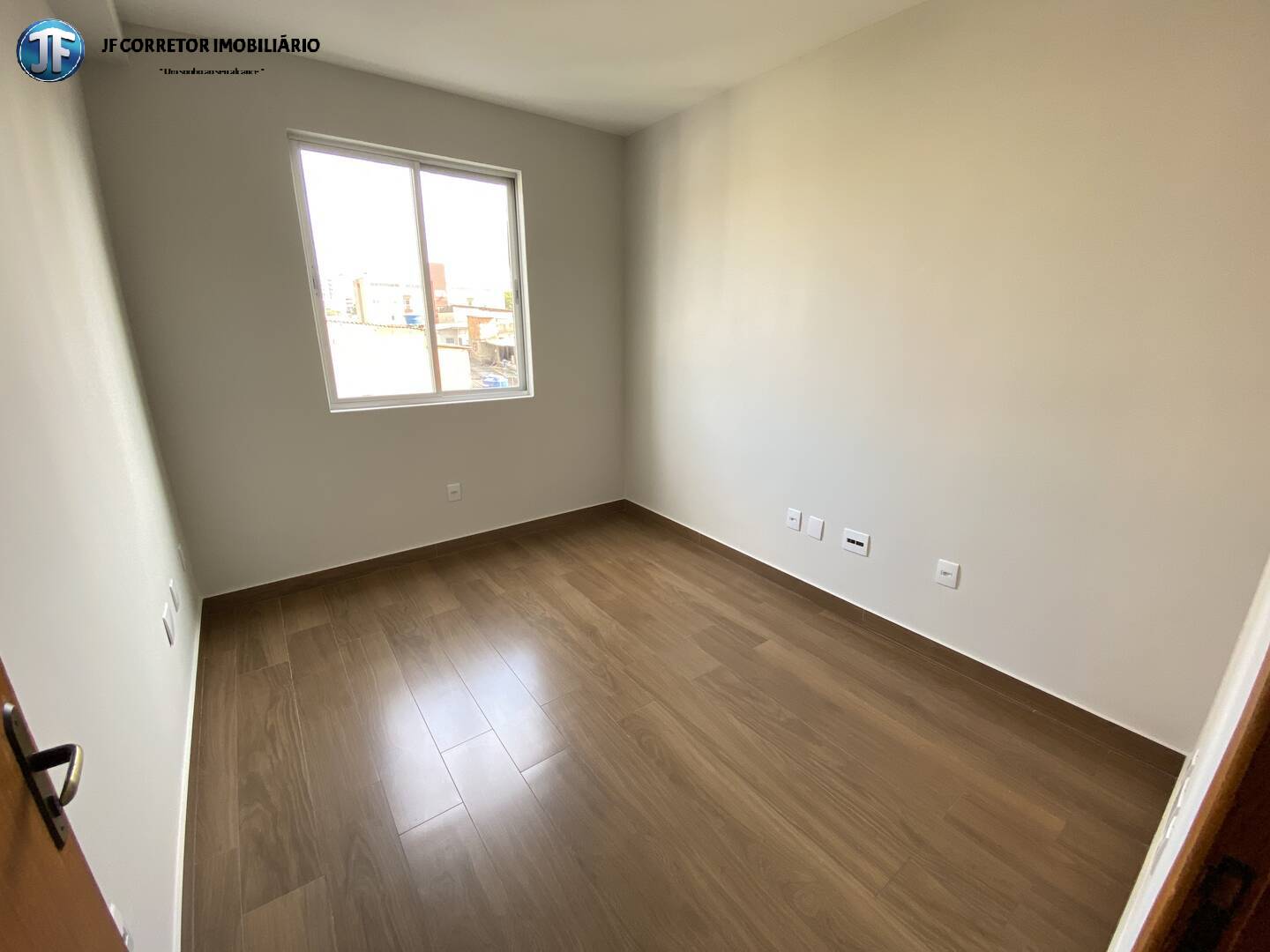 Apartamento à venda com 3 quartos, 93m² - Foto 6