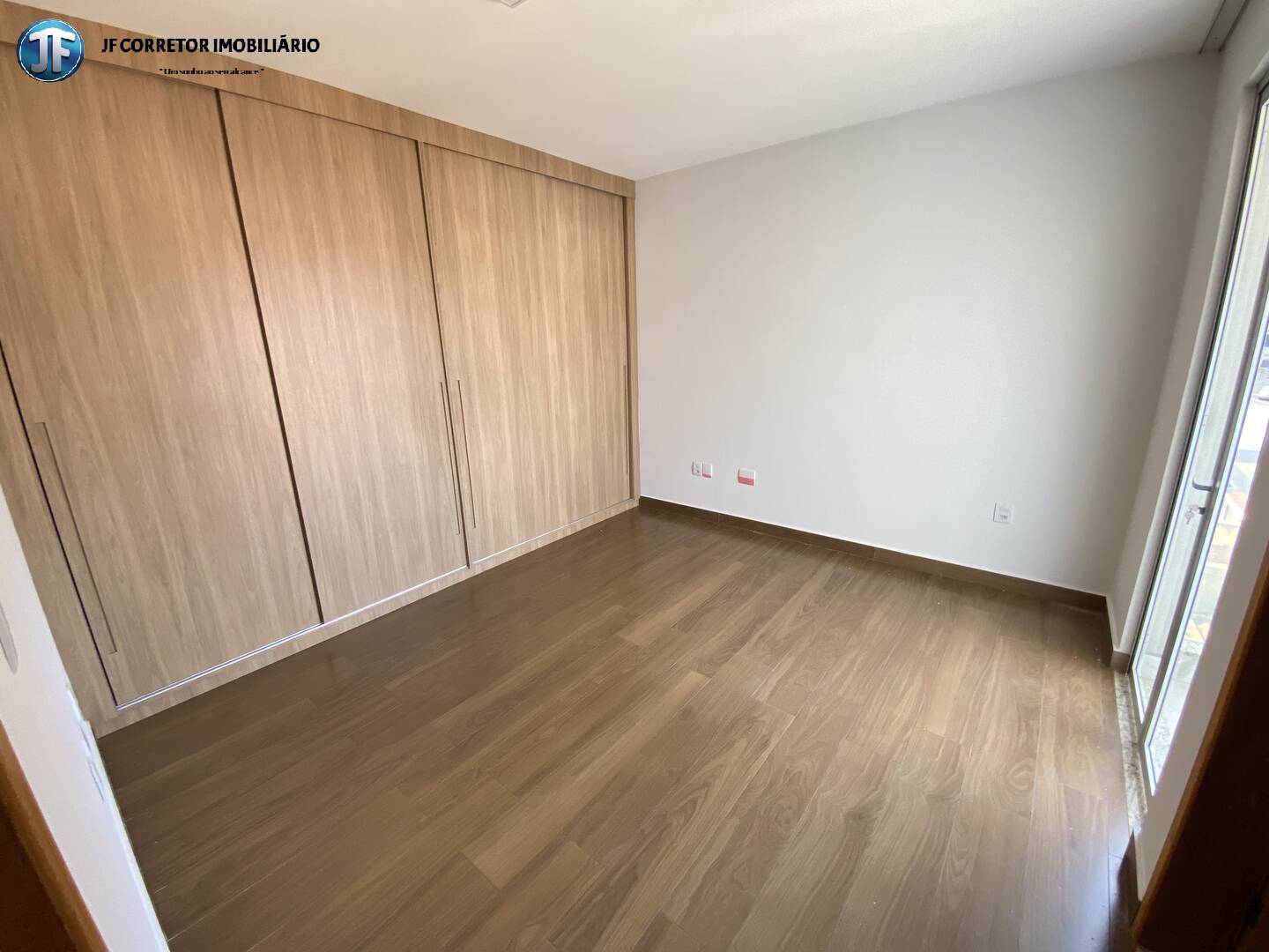 Apartamento à venda com 3 quartos, 93m² - Foto 9