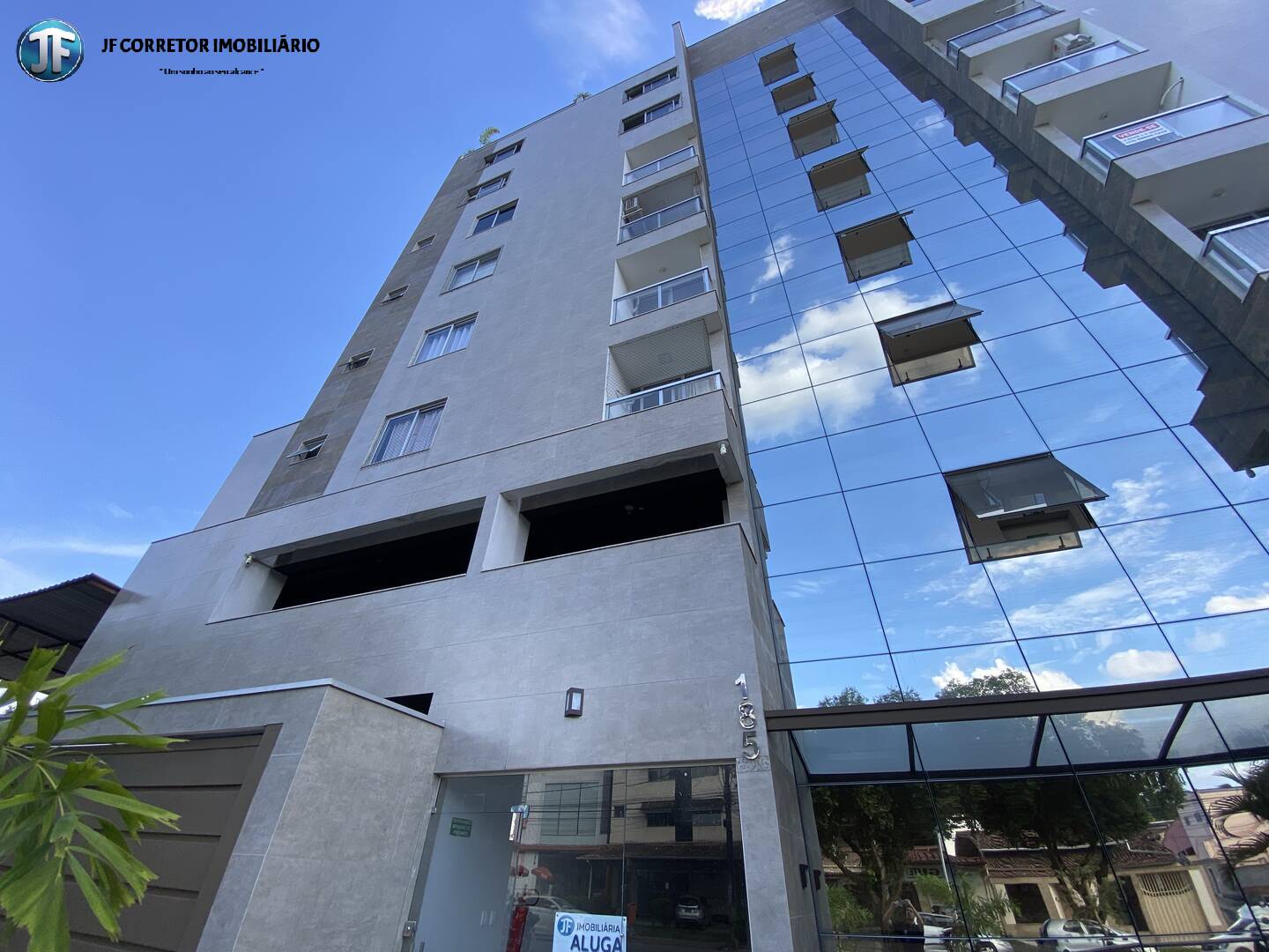 Apartamento à venda com 3 quartos, 82m² - Foto 1