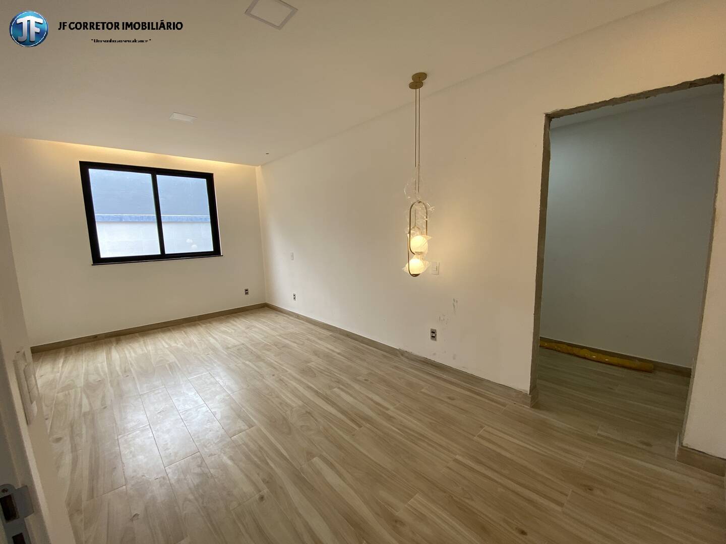 Casa à venda com 3 quartos, 342m² - Foto 2