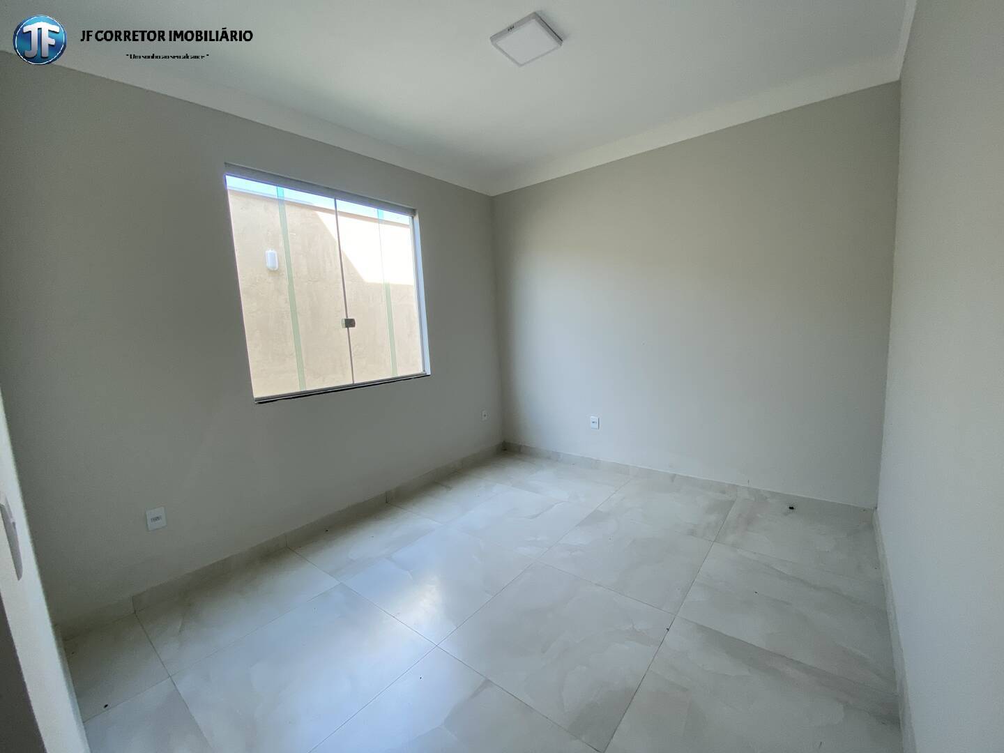 Casa à venda com 3 quartos, 93m² - Foto 7