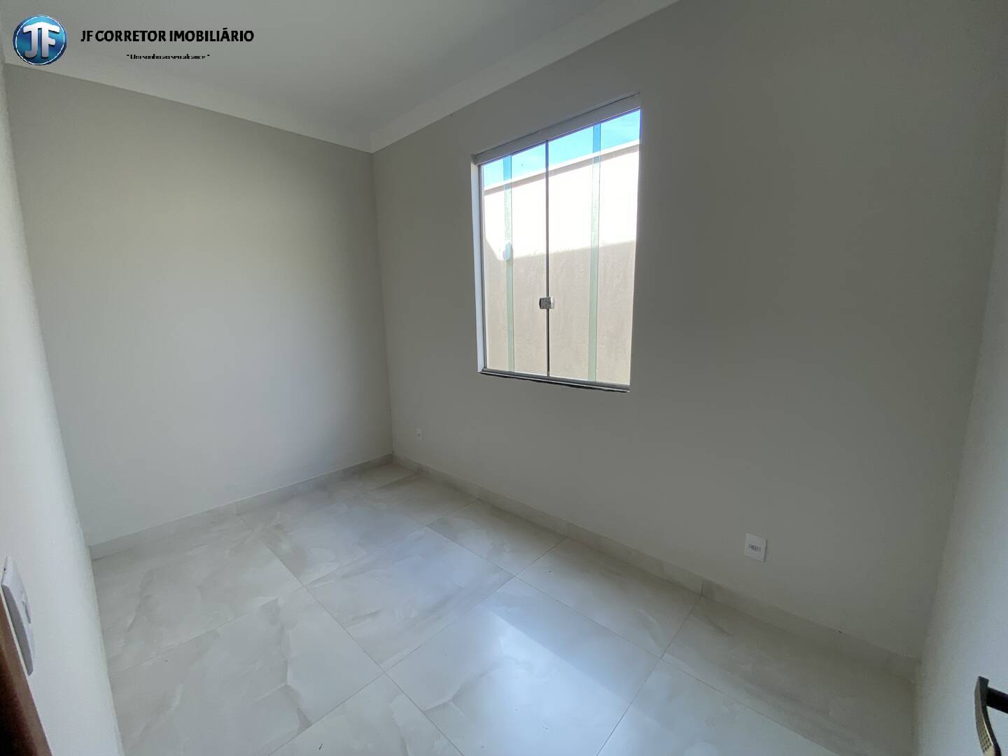 Casa à venda com 3 quartos, 93m² - Foto 9