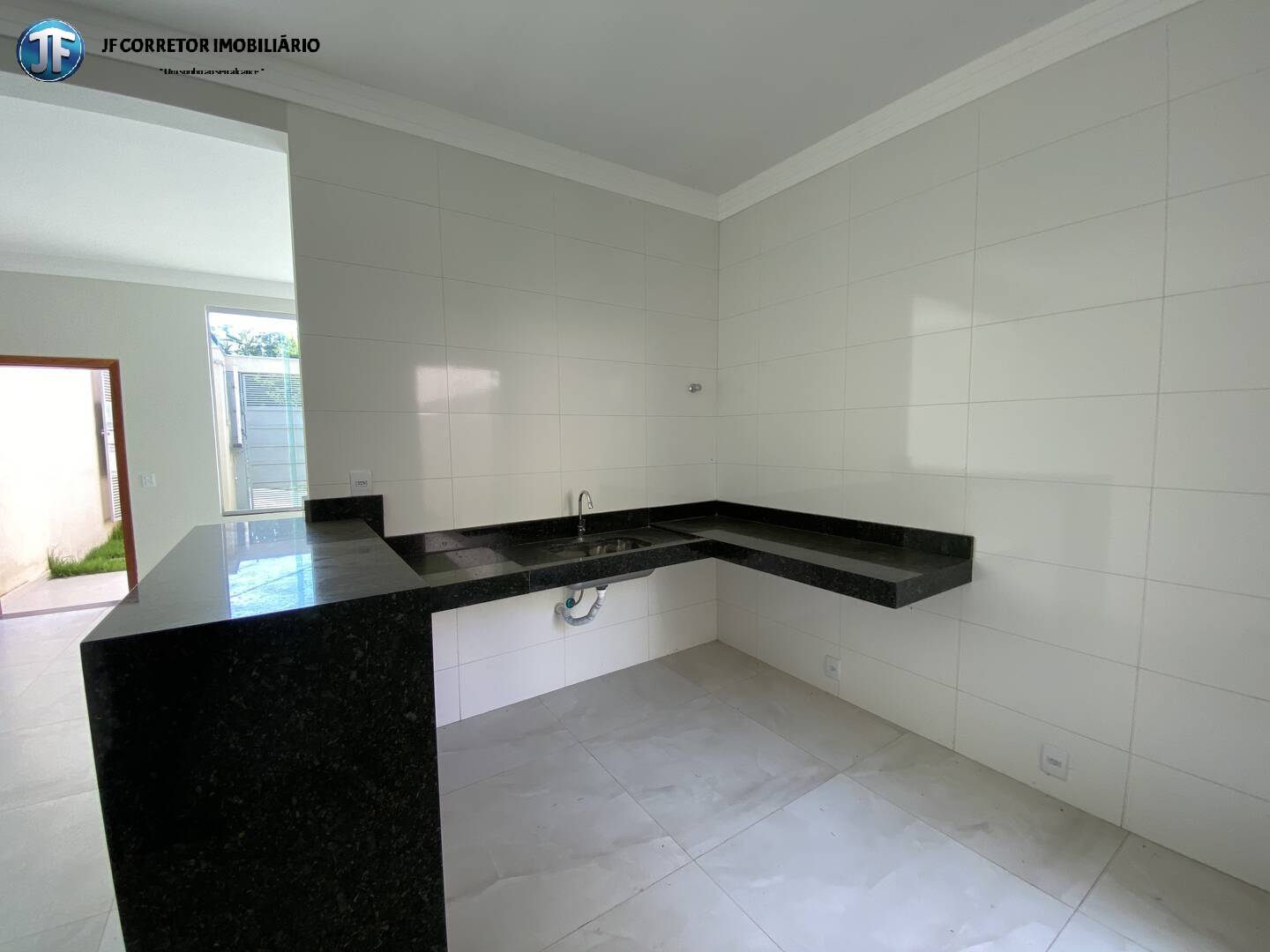 Casa à venda com 3 quartos, 93m² - Foto 5