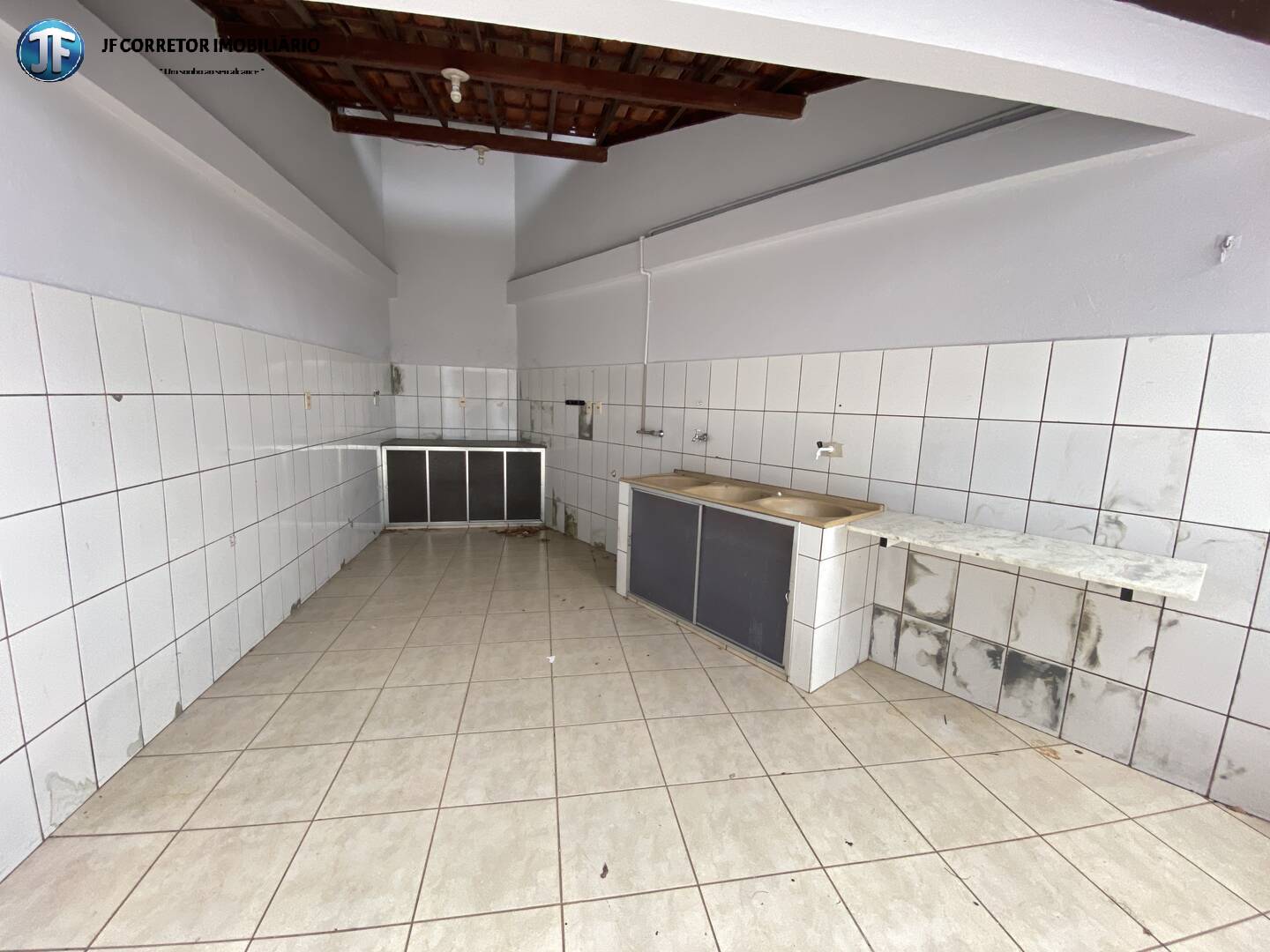 Casa à venda com 3 quartos, 138m² - Foto 17