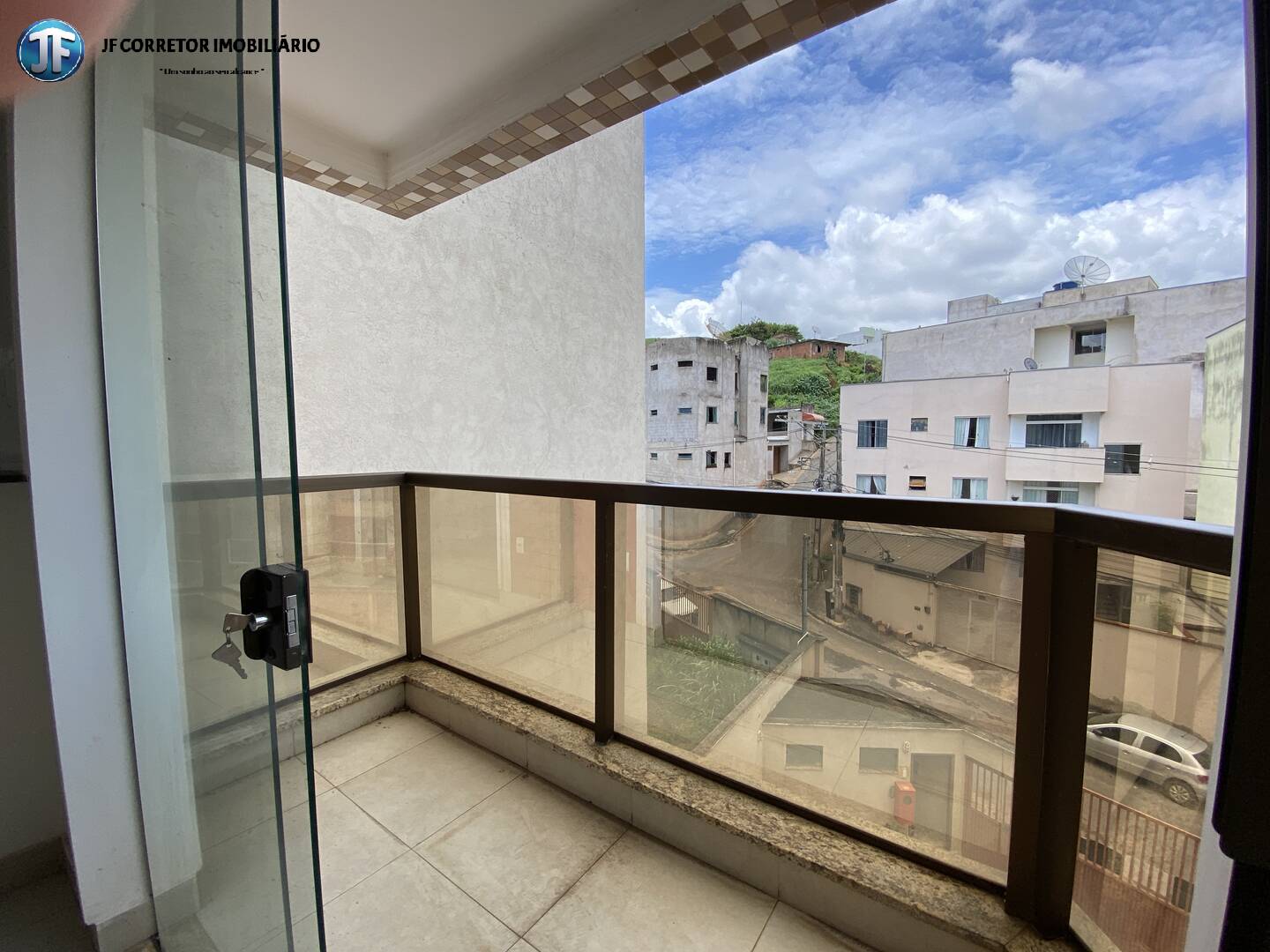 Apartamento à venda com 2 quartos, 77m² - Foto 5