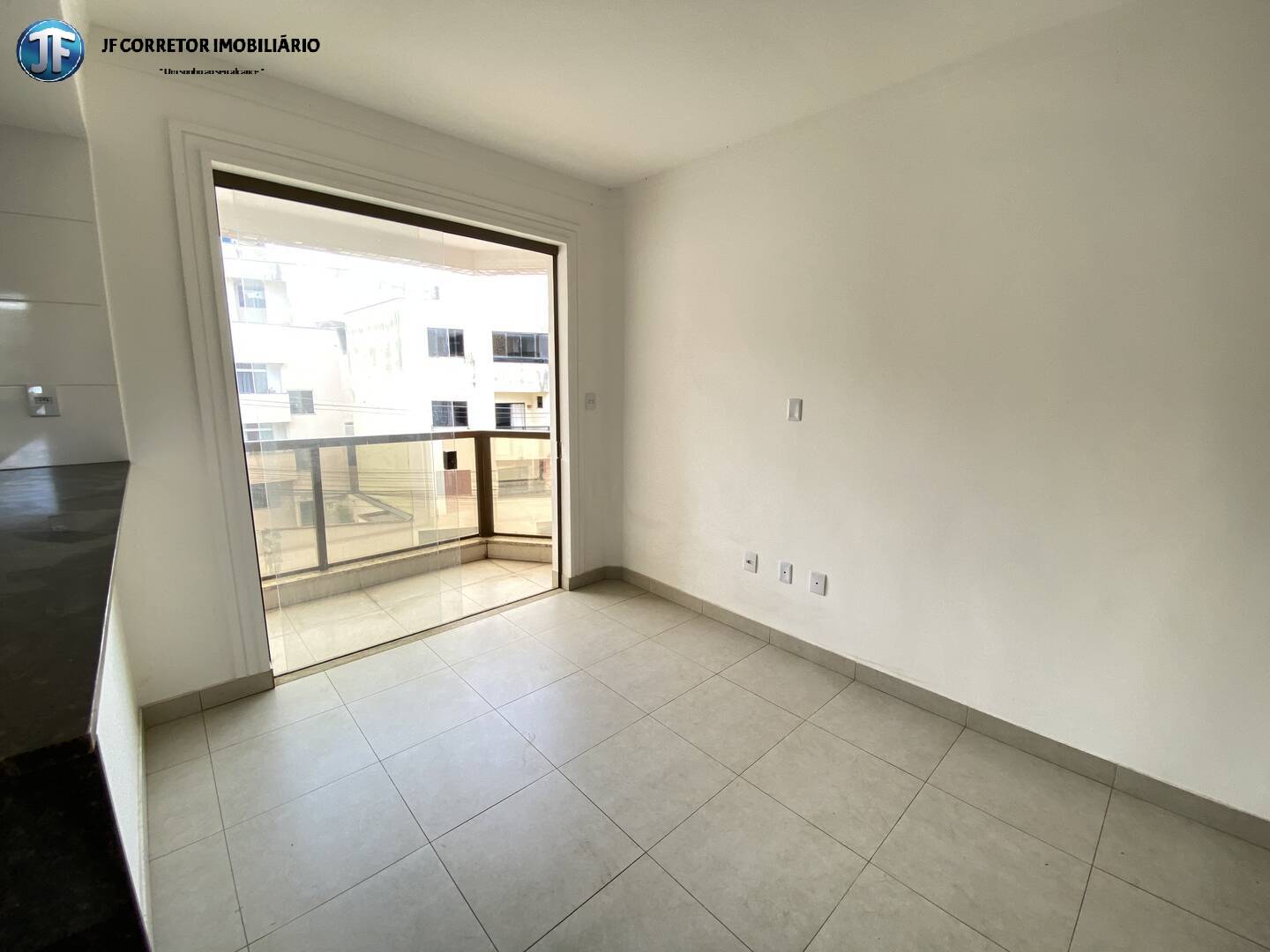 Apartamento à venda com 2 quartos, 77m² - Foto 10