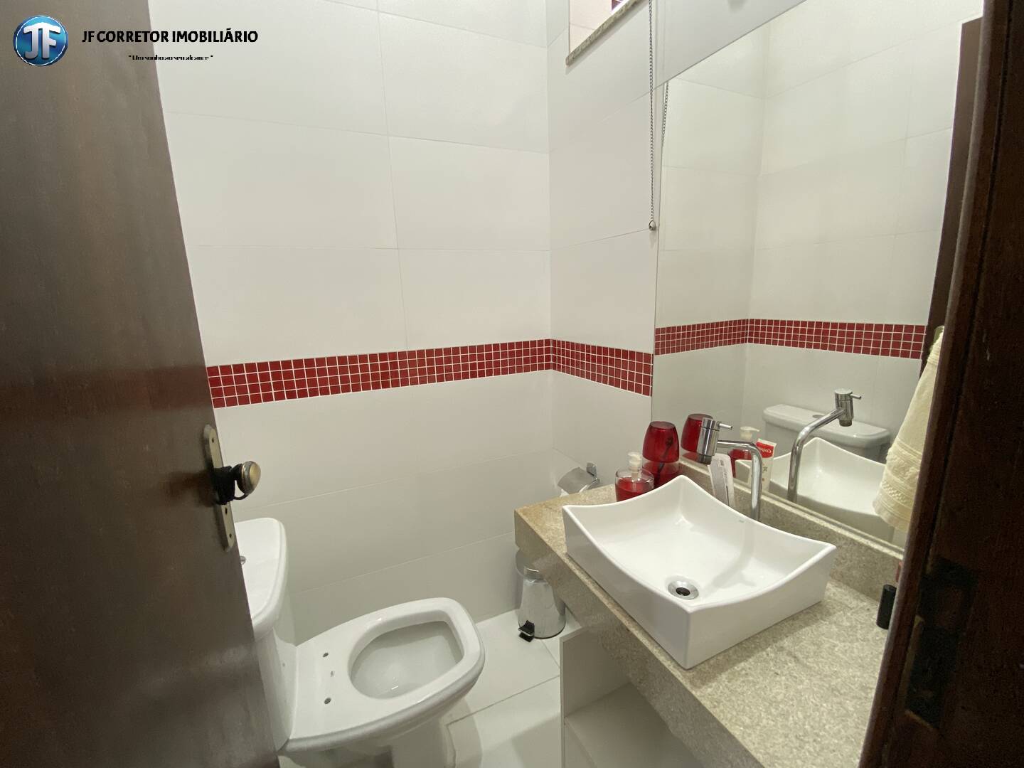 Casa à venda com 3 quartos, 101m² - Foto 5