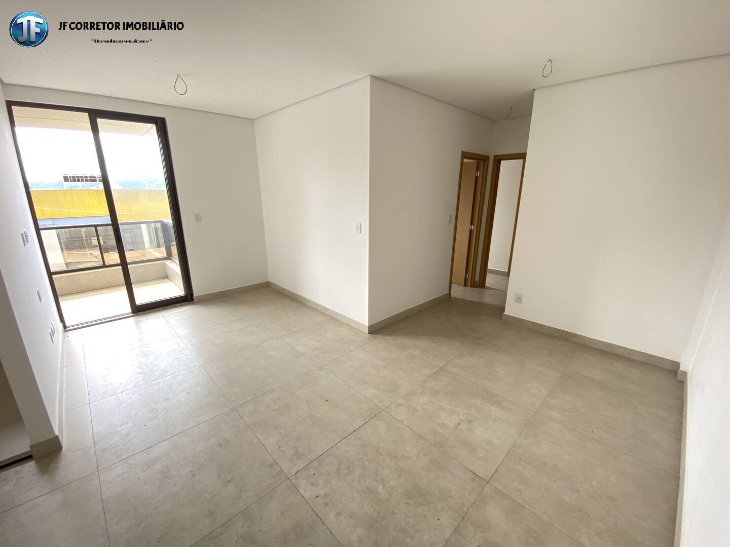 Apartamento à venda com 2 quartos, 71m² - Foto 5