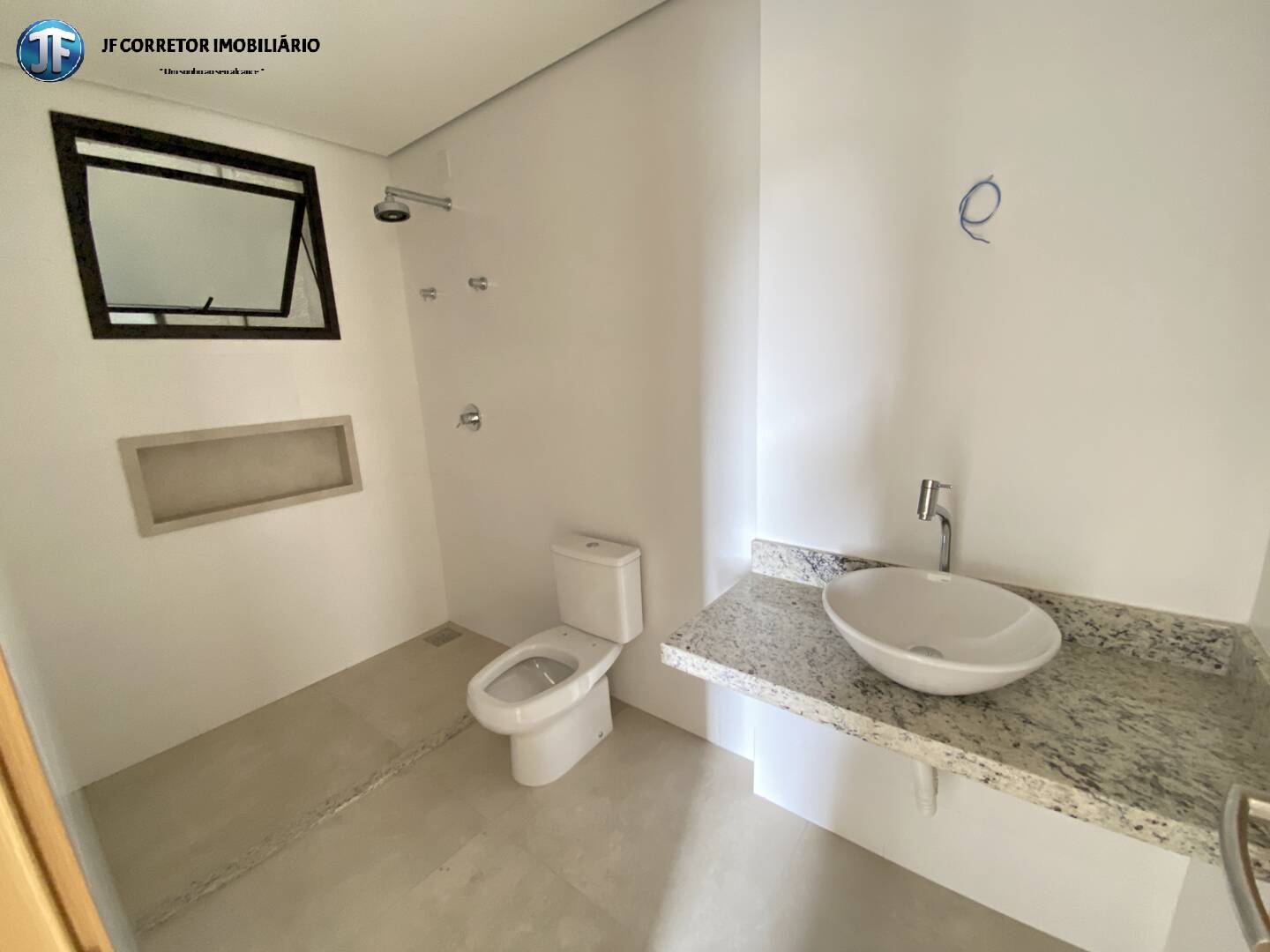 Apartamento à venda com 2 quartos, 71m² - Foto 12