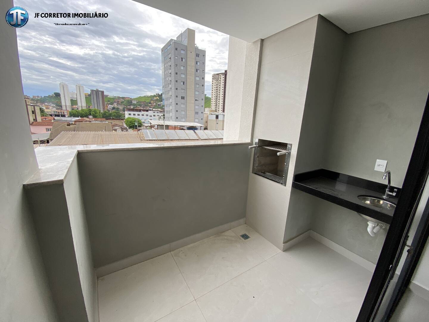 Apartamento à venda com 3 quartos, 87m² - Foto 5