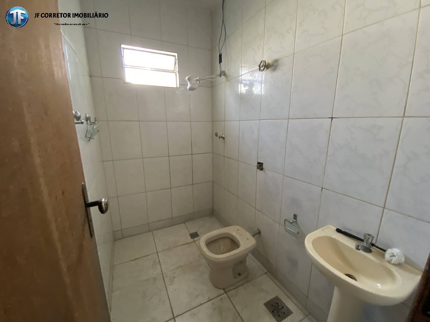 Casa à venda com 3 quartos, 360m² - Foto 14