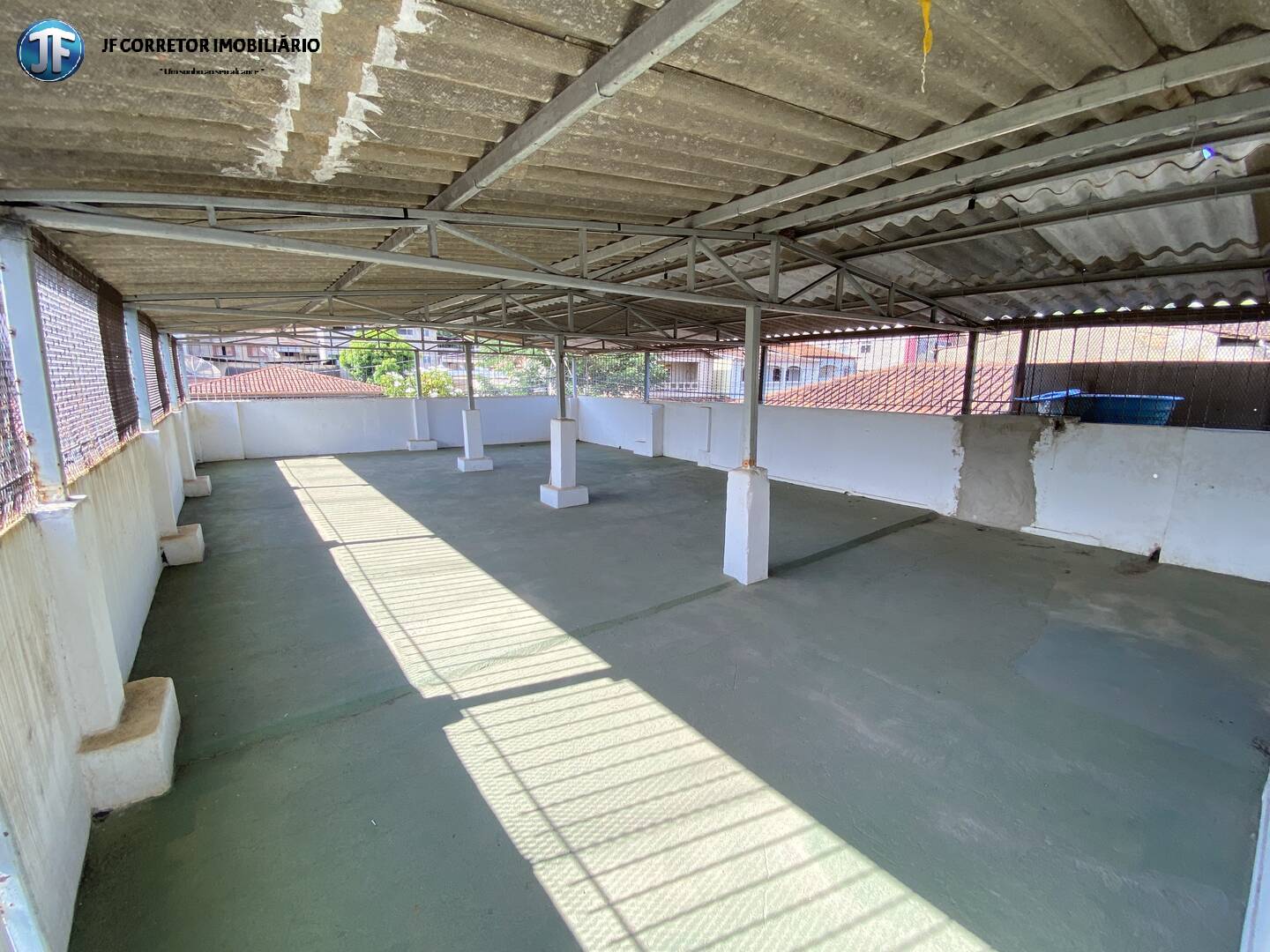 Casa à venda com 3 quartos, 360m² - Foto 13