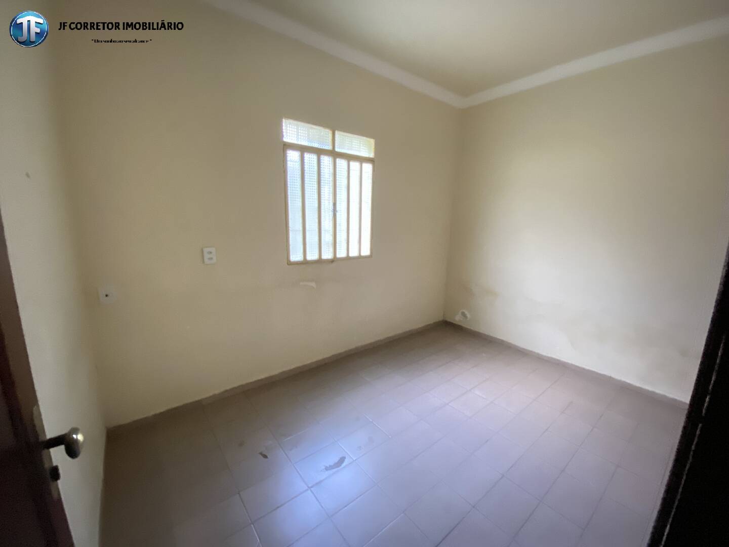 Casa à venda com 3 quartos, 360m² - Foto 7