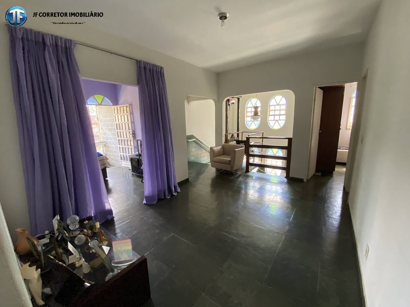 Casa à venda com 5 quartos, 215m² - Foto 10